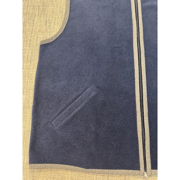 Disney Winnie Pooh Fleece Zip Vest Womens Size 18w/20w Blue‎ Sleeveless Logo - Picture 13 of 16